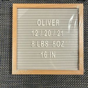 Brand new newborn annoucement board